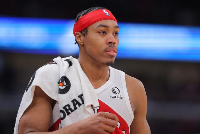 猛龙队大胜魔术队 巴恩斯创80年历史纪录