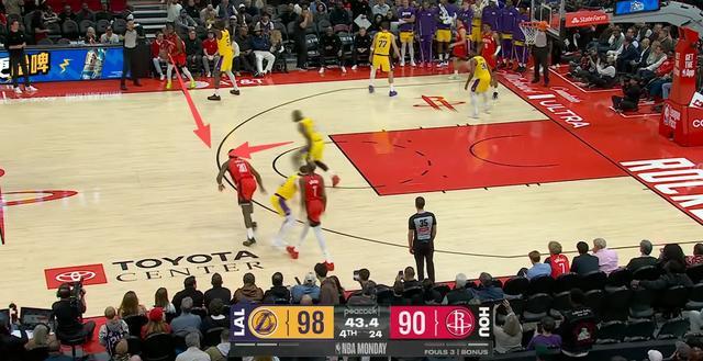 詹姆斯20胜11负迎战杜兰特 终局之战或成传奇谢幕