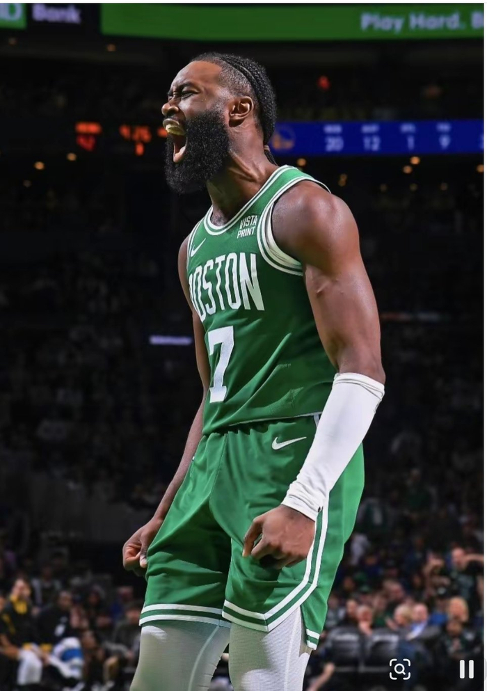 凯尔特人逆转黄蜂，布朗35分成逆转关键